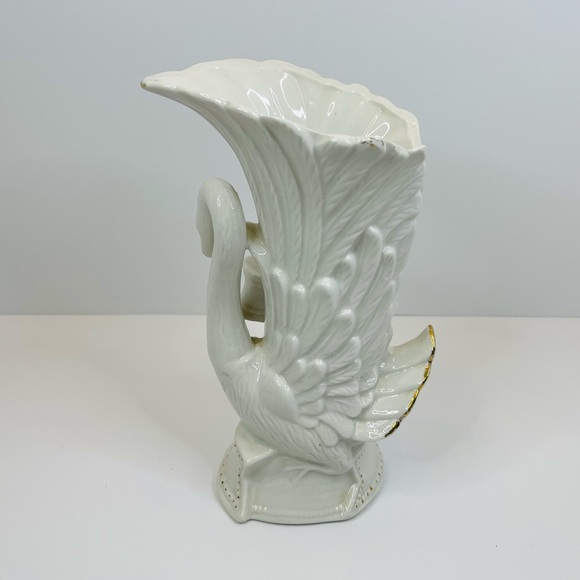 Vintage Ceramic Swan Vase About 9.75” White With Gold Accents - Picture 5 of 10